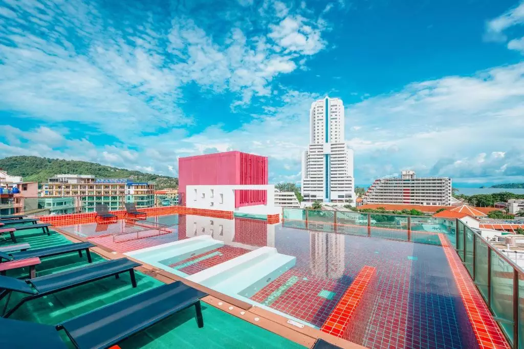 SLEEP WITH ME HOTEL design hotel